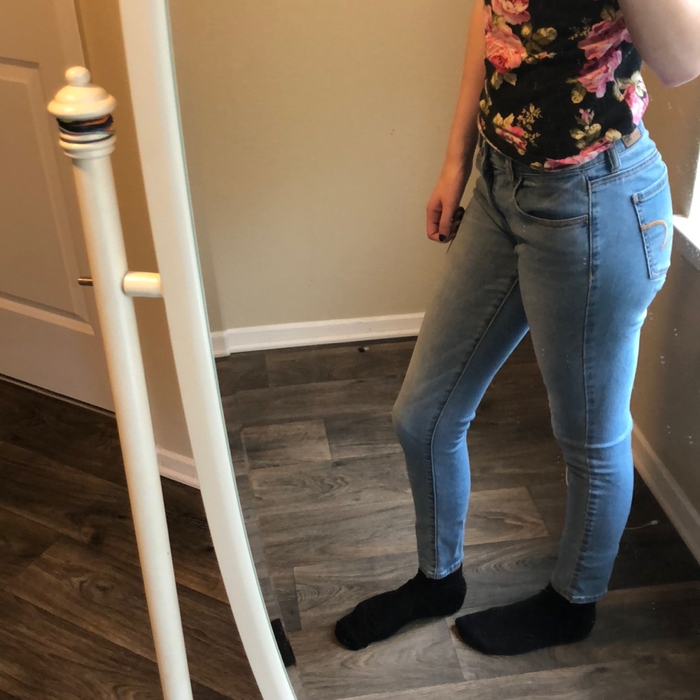 AMERICAN Eagle jeans - Picture 3 of 3